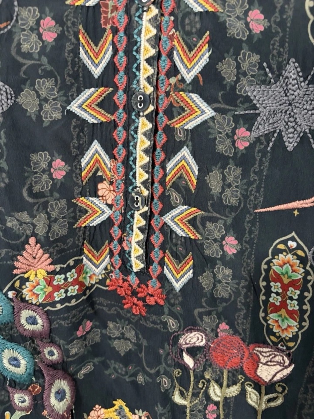 Johnny Was Black Floral Paisley Embroidered Long Sleeve Tunic - Picture 13 of 16